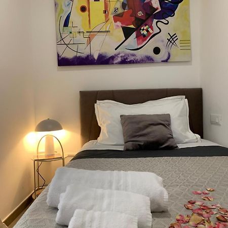 Suitesgaribaldi Κάλιαρι Εξωτερικό φωτογραφία