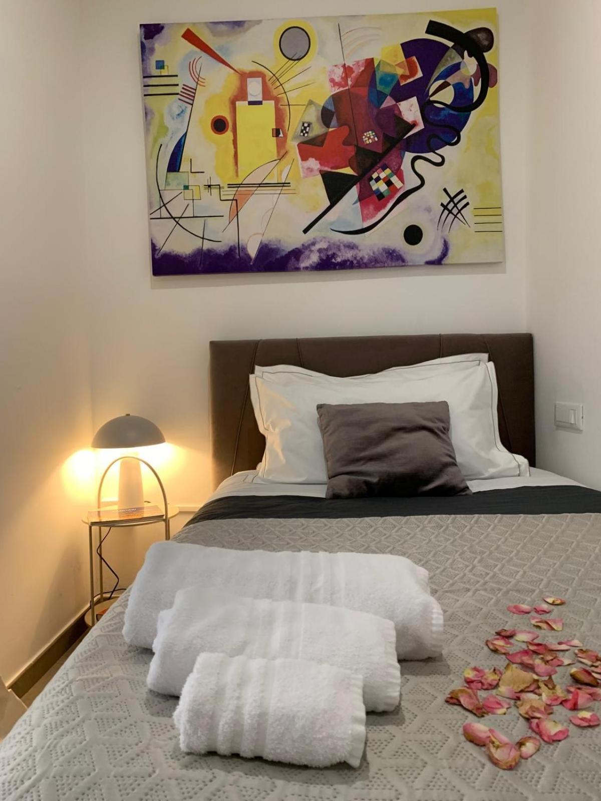 Suitesgaribaldi Κάλιαρι Εξωτερικό φωτογραφία
