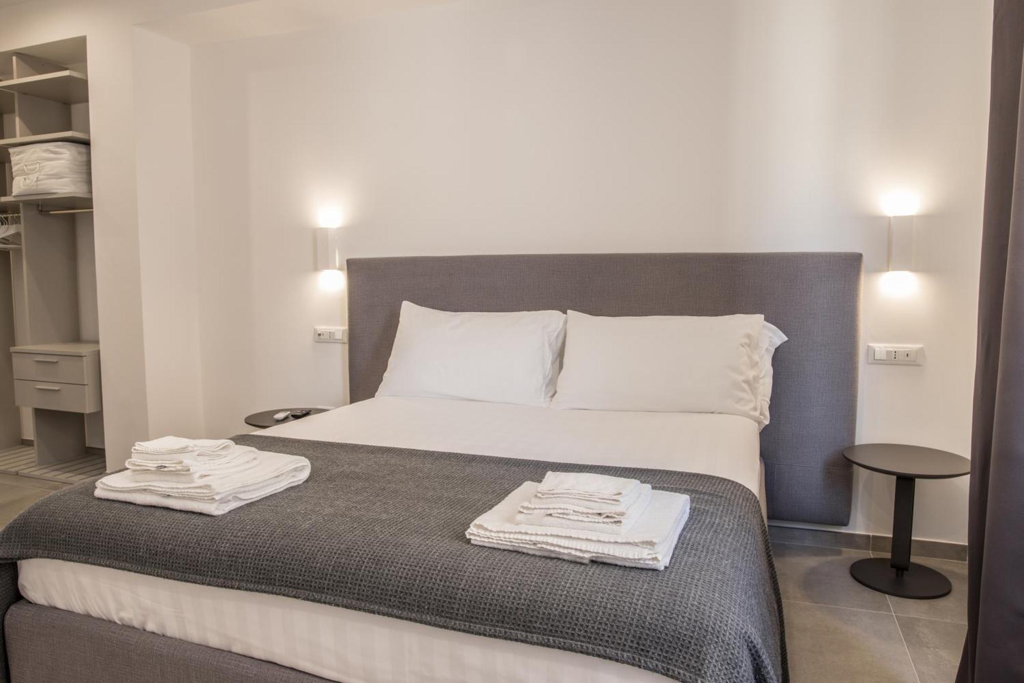 Suitesgaribaldi Κάλιαρι Εξωτερικό φωτογραφία