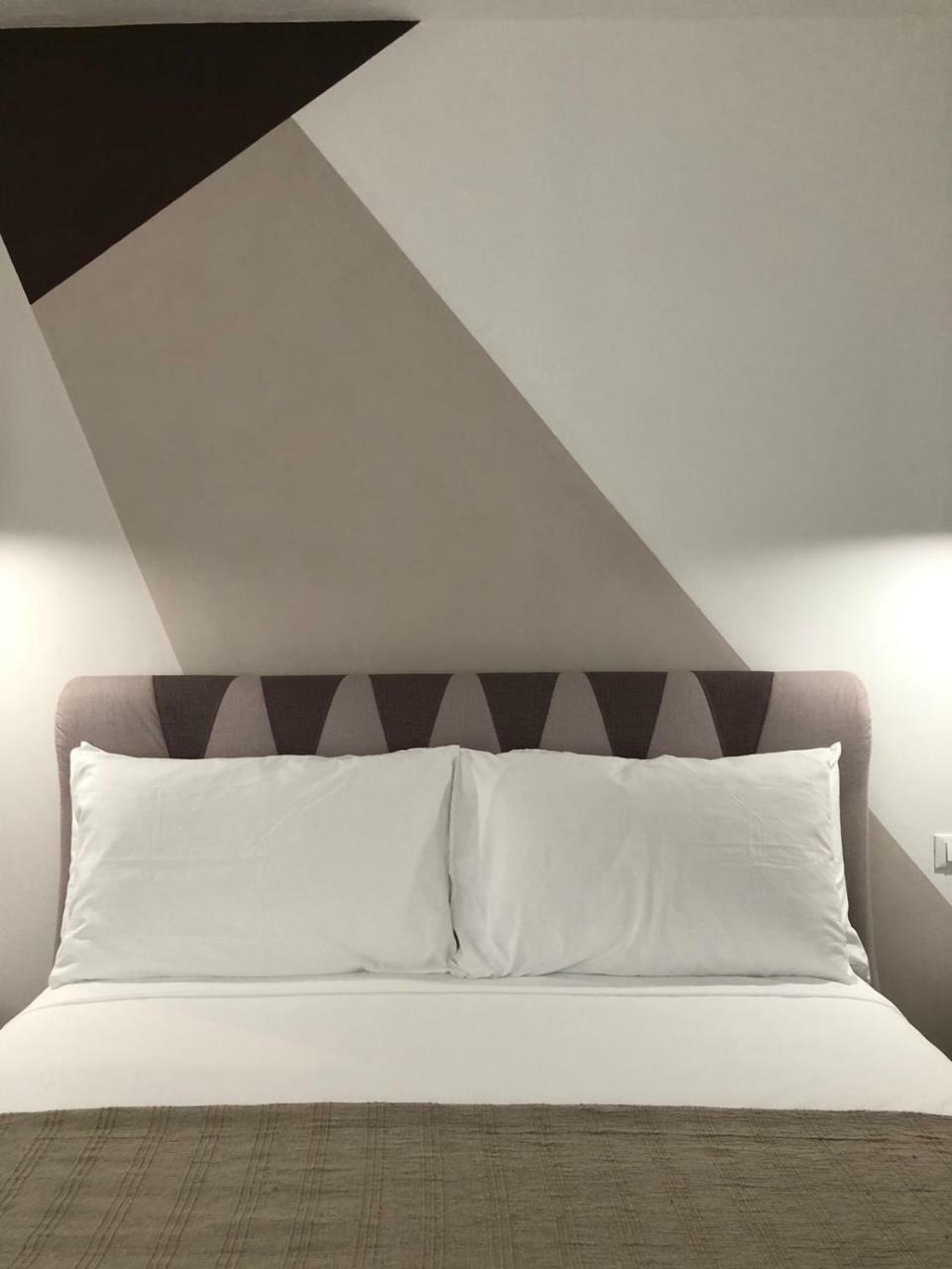Suitesgaribaldi Κάλιαρι Εξωτερικό φωτογραφία