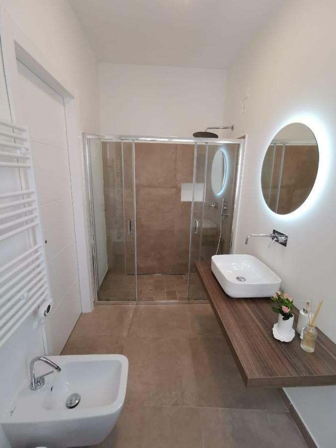Suitesgaribaldi Κάλιαρι Εξωτερικό φωτογραφία