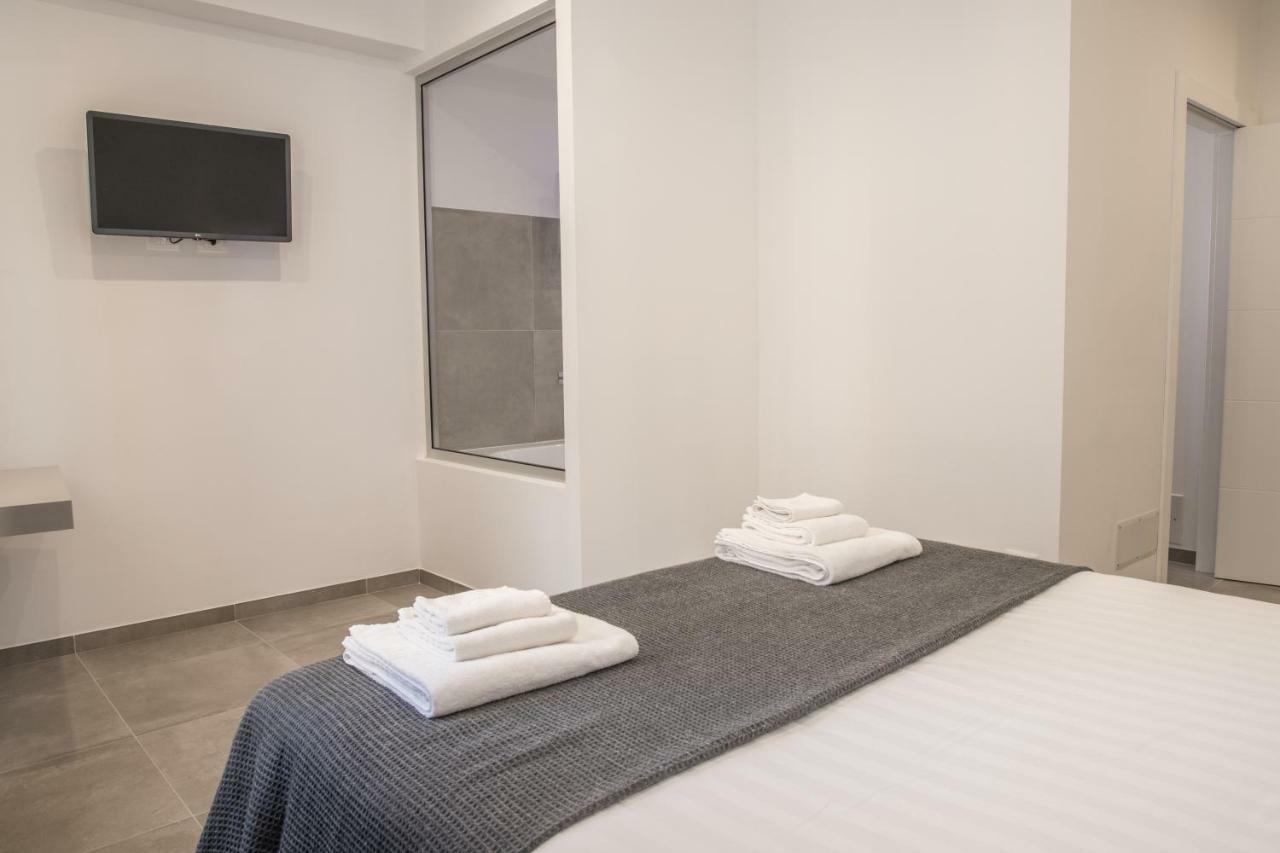 Suitesgaribaldi Κάλιαρι Εξωτερικό φωτογραφία